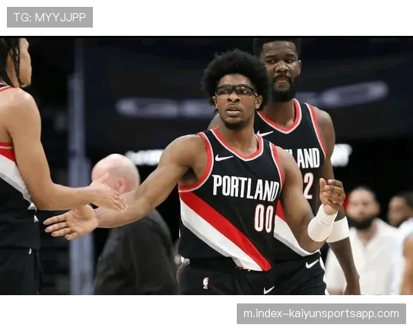 太阳进攻效率仅列中游 布克缺阵影响球队火力延续